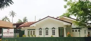 Sleep Cheap Hostel Negombo 0*,